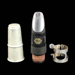 Vintage Selmer HS** (Oval stamped on table) Bb Clarinet Mouthpiece, Ligature, Cap